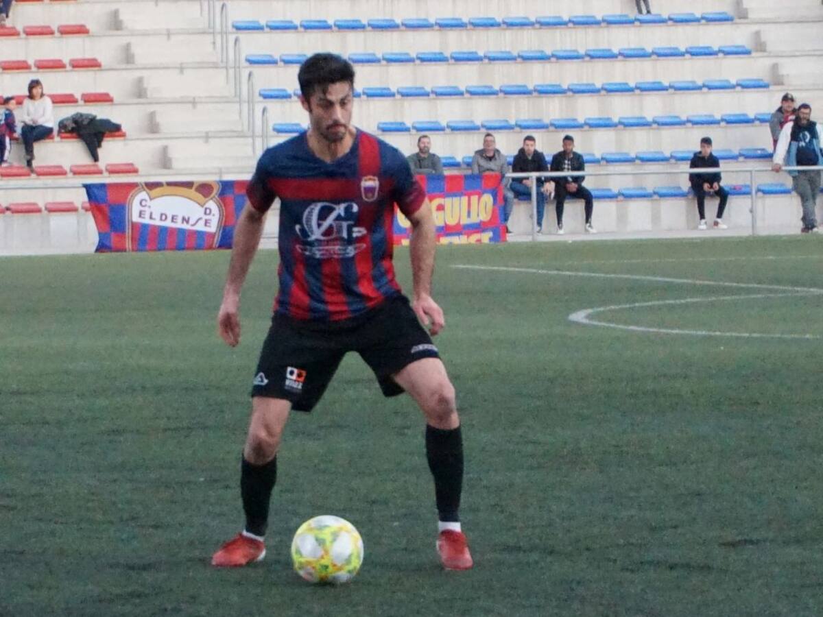 El Eldense renueva a Mikel Uriarte, Víctor Oliver, José Alfonso Campos y Germán Torregrosa