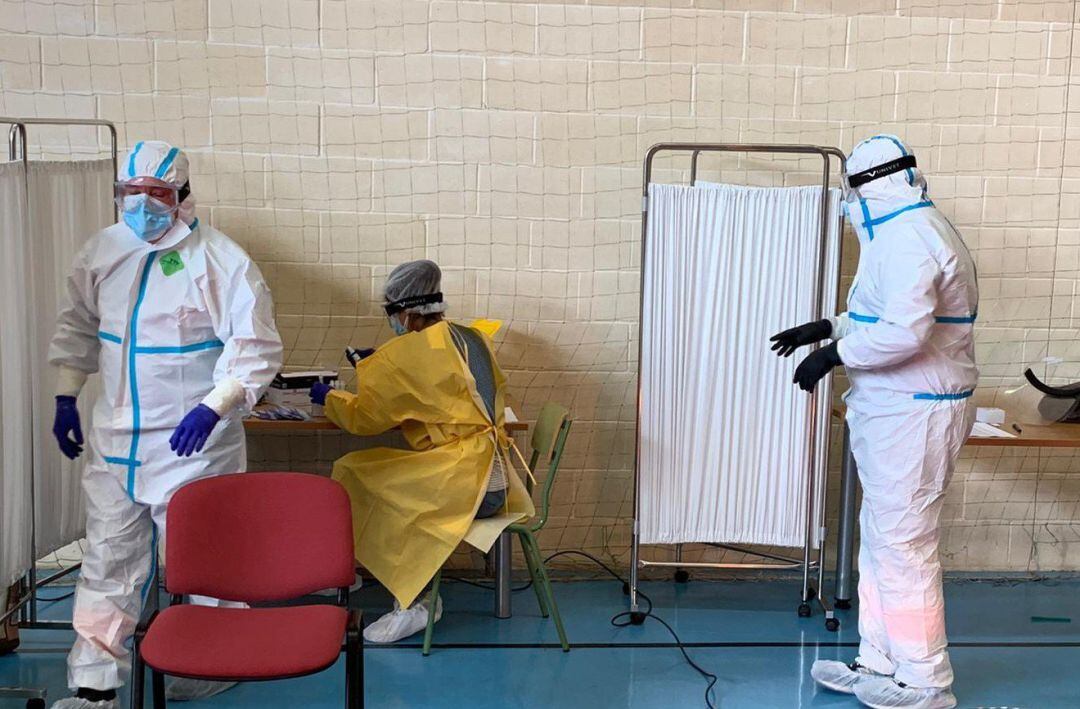 Salud ha puesto en marcha este miércoles, 30 de diciembre, un dispositivo especial de cribado dirigido para la detección del COVID-19