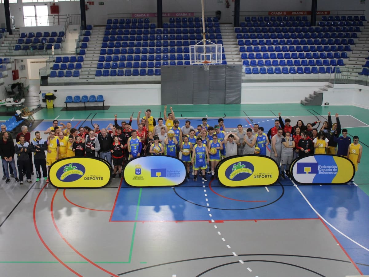 El baloncesto inclusivo vuelve a ganar en el Pabellón Municipal de Tías