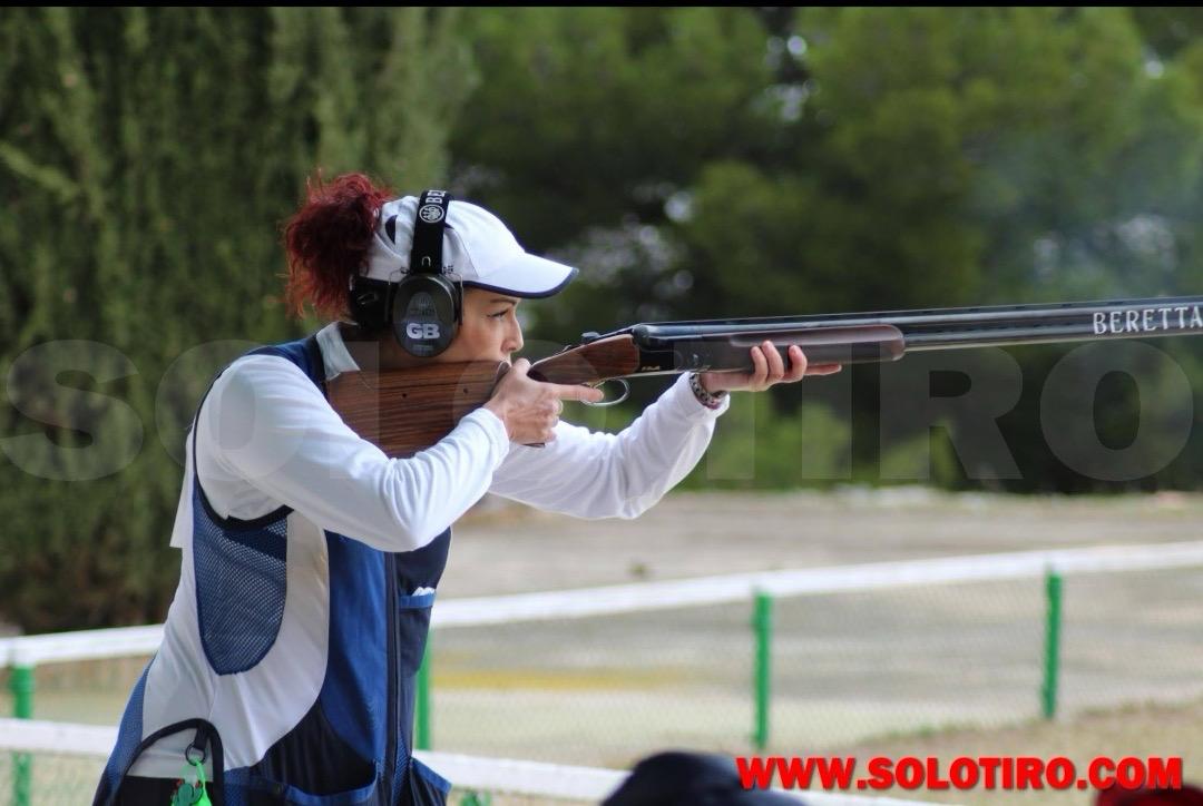 María José González ya es una de las tiradoras más importantes dentro de la Comunidad Autónoma de Andalucía y con gran presencia en el circuito nacional y europeo de foso universal.