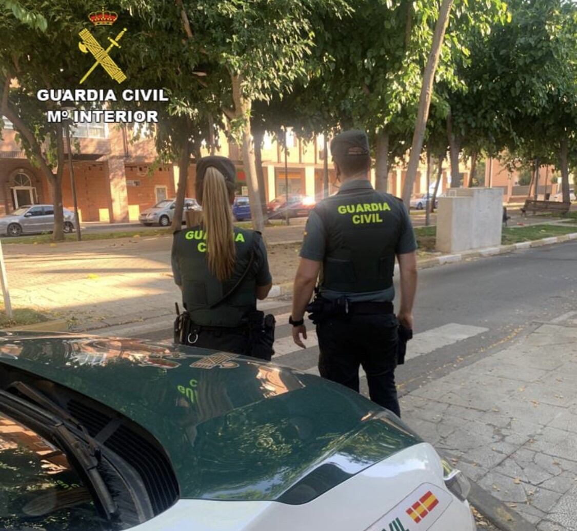 Control Guardia Civil en Azuqueca de Henares