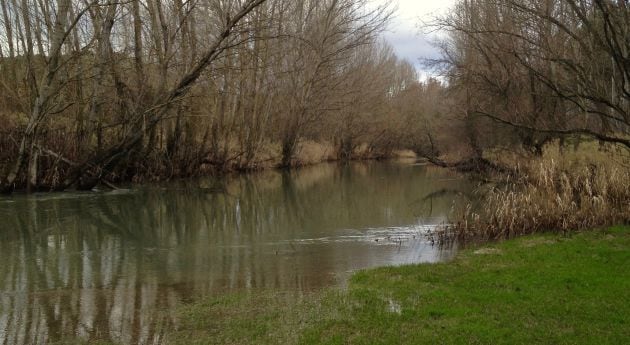 Río Júcar en el entorno de los baños de Valdeganga.