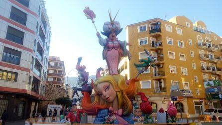 Falla Saladar, cuarto premio Sección Primera.