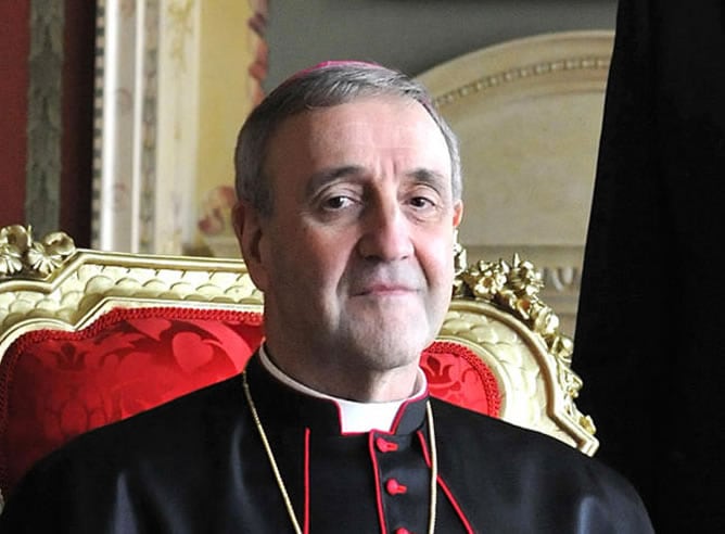 El arzobispo Mennini, nuncio en Gran Bretaña