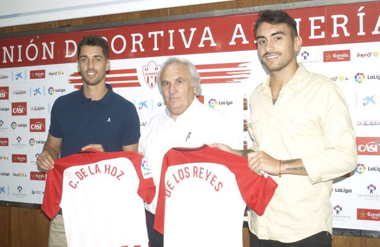 De la Hoz, Alfonso y De los Reyes en su presentación.