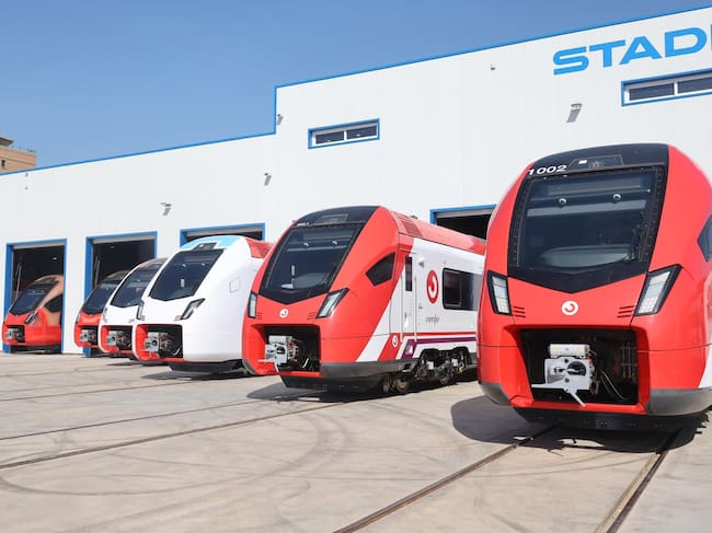 Imagen de los trenes en el Centro de Ensayo de Stadler en Albacete