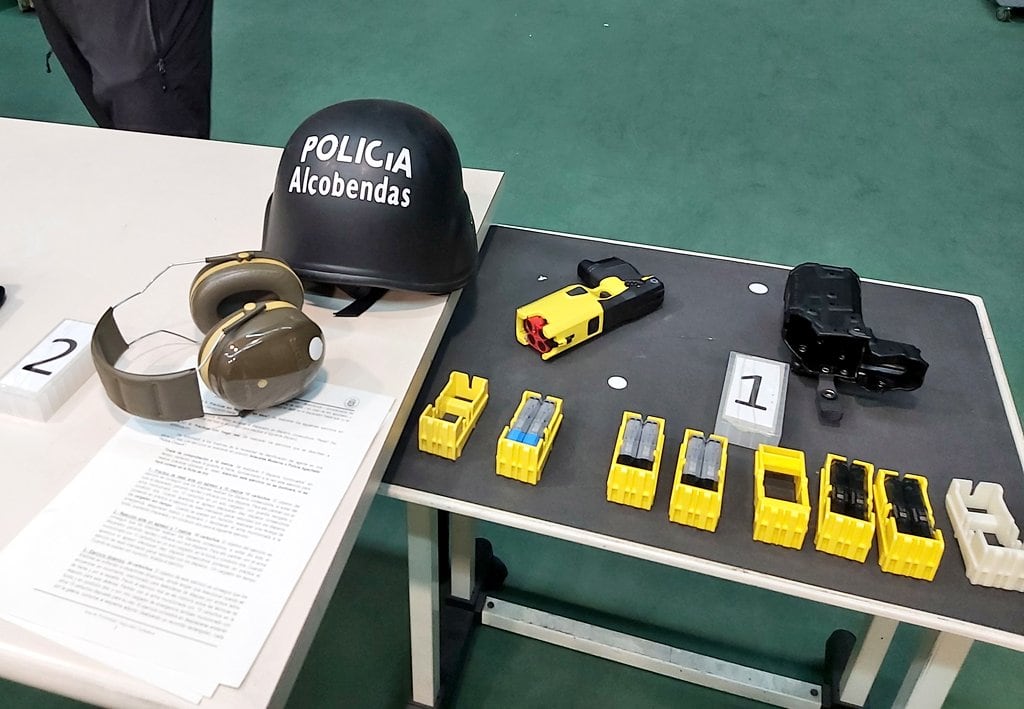 Pistolas TASER o de eletrochoque de la Policía Local de Alcobendas