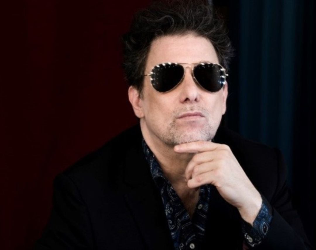 El cantautor Andrés Calamaro en un imagen de promoción para su concierto en el Festival Internacional de las Culturas &#039;Pirineos Sur&#039;.