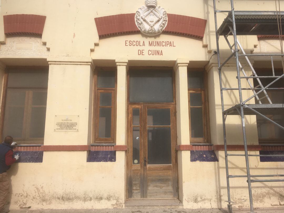 Rehabilitació de l&#039;antic edifici de les Escoles de St. Llàtzer a Tortosa