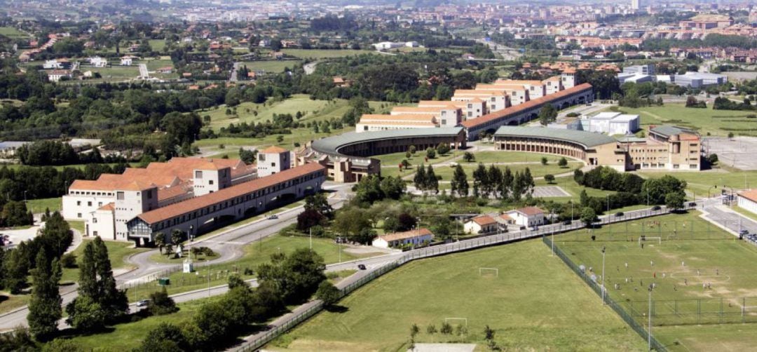 Escuela Politénica de Ingeniería en Gijón. 