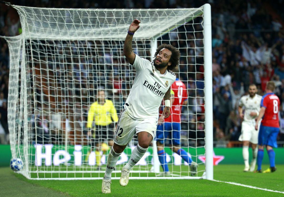 Marcelo celebra su gol contra el Viktoria