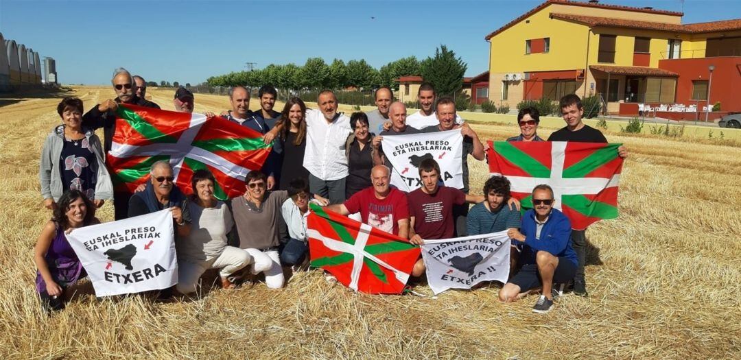 Familiares y amigos de Xabier Ugarte Villar, 