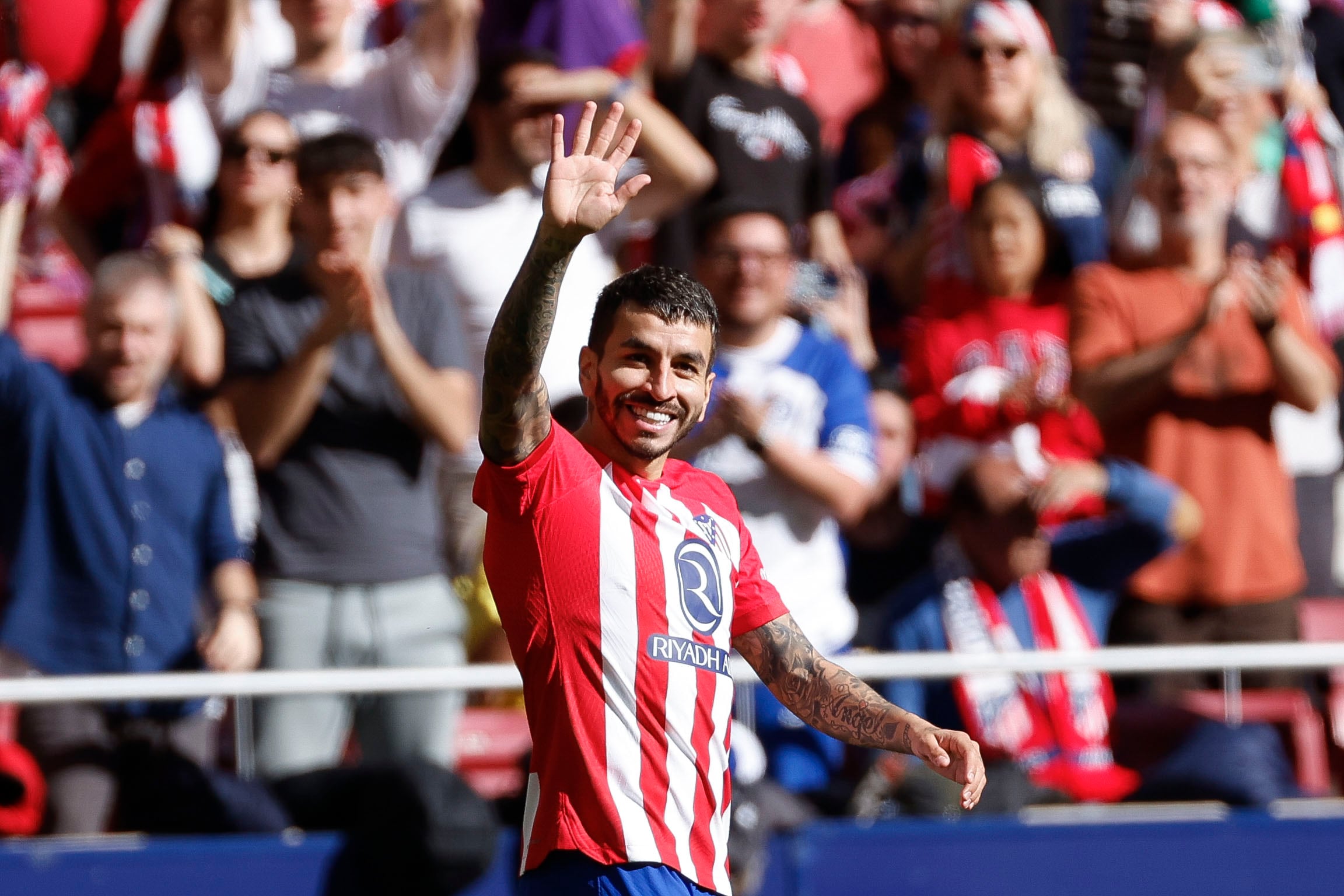 GRAF5790. MADRID, 17/02/2024.- El jugador del Atlético de Madrid Ángel Correa celebra un gol durante el partido correspondiente a la jornada 25 de LaLiga disputado entre el Atlético de Madrid y Las Palmas, este sábado en el estadio Civitas Metropolitano. EFE/ Daniel González
