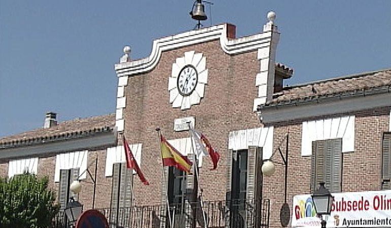 La Concejalía de Hacienda de Paracuellos publica el calendario fiscal de este año para facilitar el tributo de los vecinos que contarán con bonificaciones del 3% si domicilian el pago 