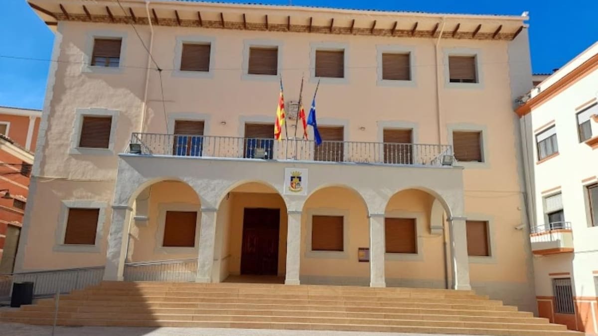 Sax aprueba los presupuestos más ambiciosos de su historia con más de 11'5 millones y deuda cero