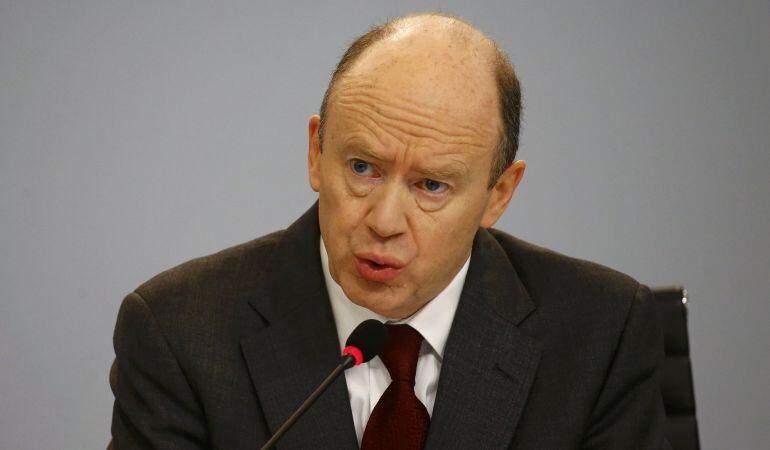 El nuevo presidente ejecutivo de Deutsche Bank, John Cryan, durante una conferencia de prensa en Frankfurt.