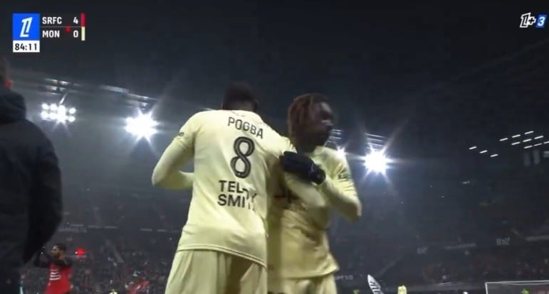 Paul Pogba entrando al campo./ Ligue1Plus