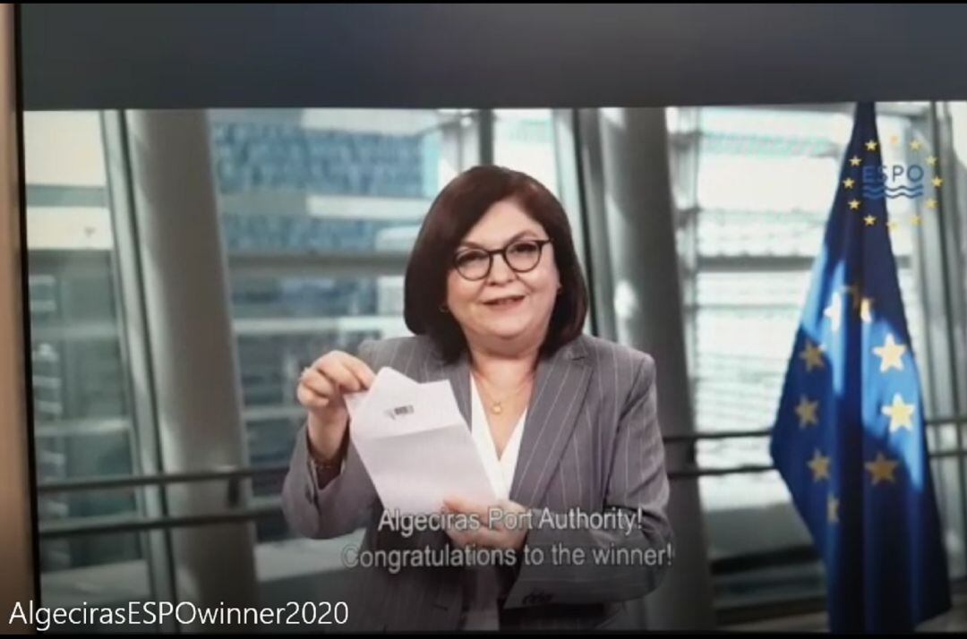 Un momento de la entrega virtual del premio.