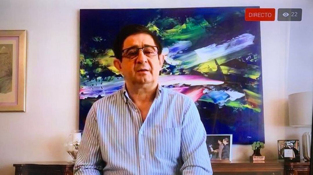 Francisco Reyes ha comparecido en rueda de prensa a través de Internet