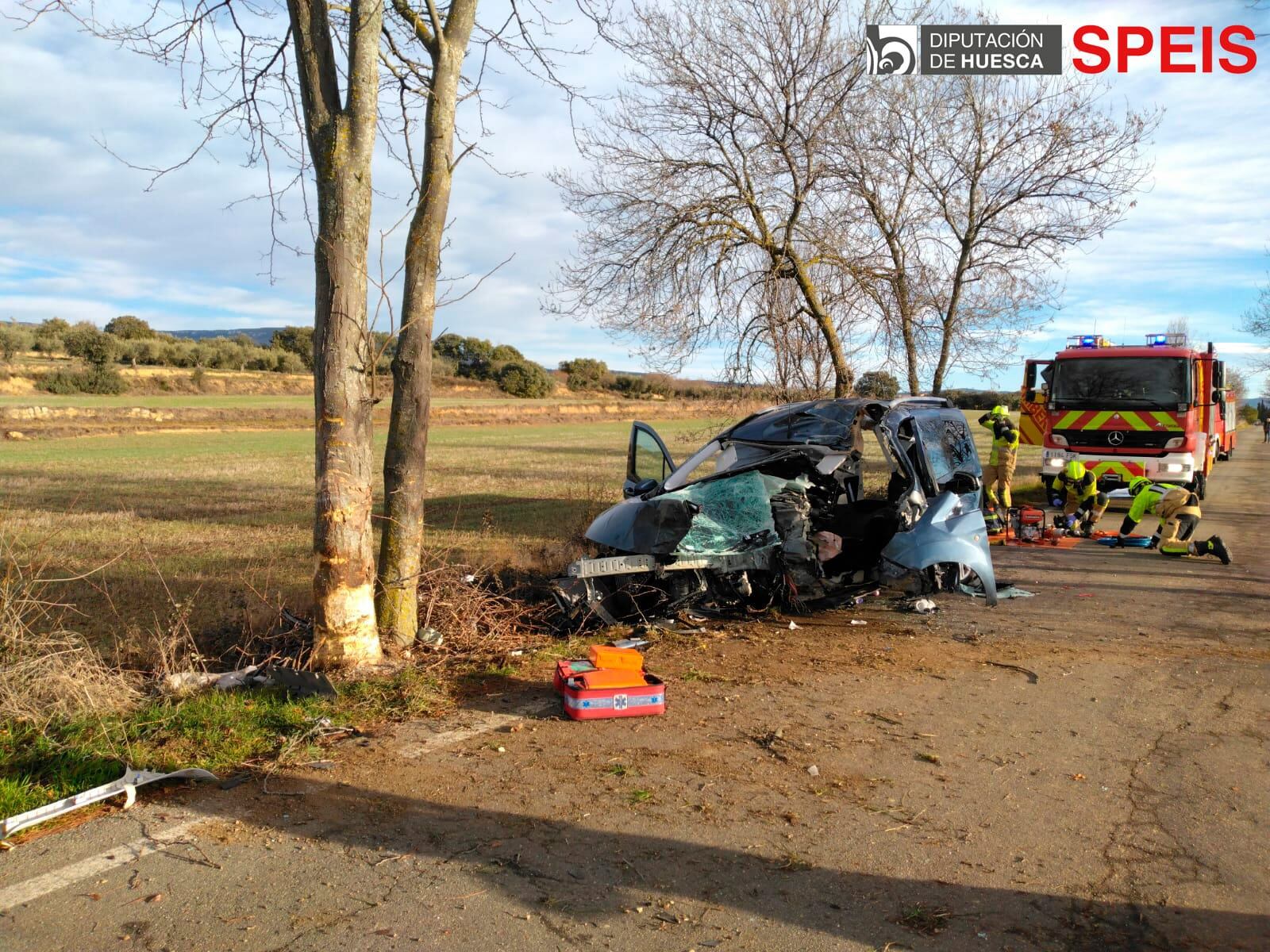 Accidente sufrido en la A-1229 en Adahuesca