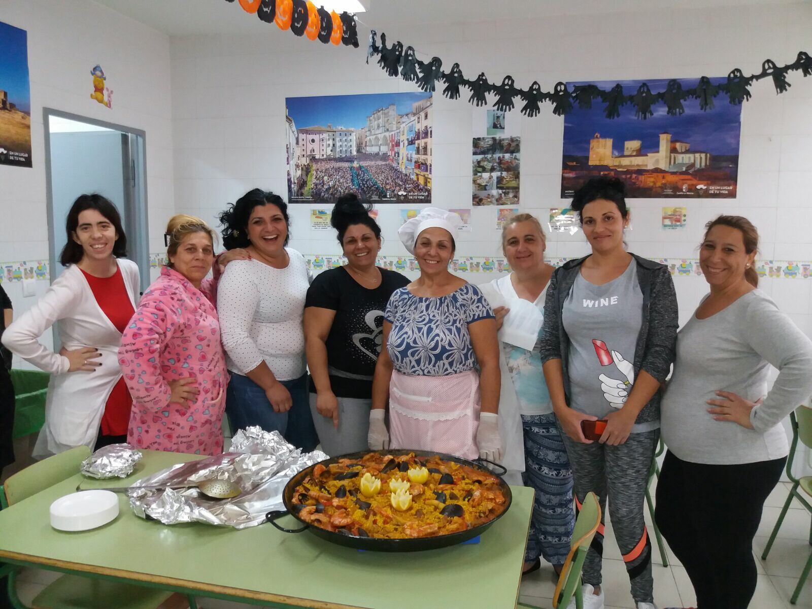 Comunidad educativa en el colegio Doctor Limón