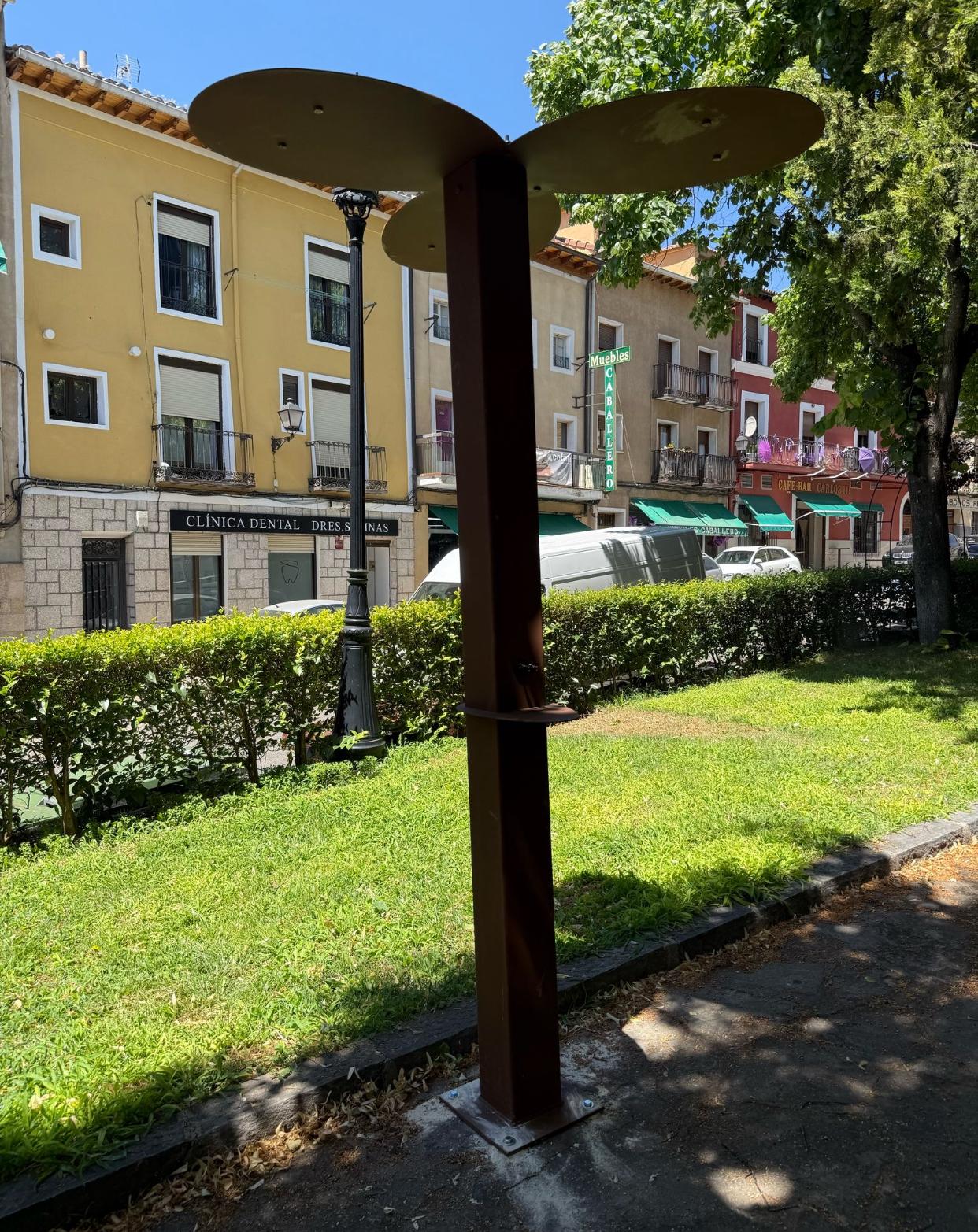 Tótem instalado en Brihuega