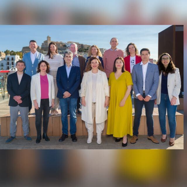 Imagen de archivo de la candidatura del PSOE al Parlament en la que Herrera ocupaba el quinto lugar