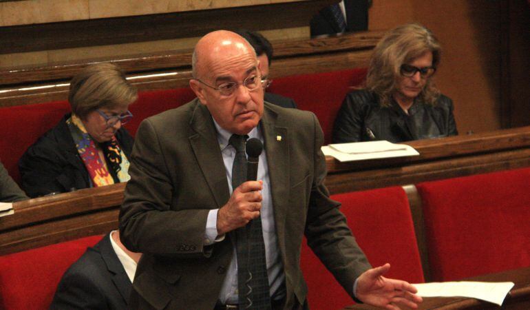 Boi Ruiz es mostra partidari d'una vacunació "responsable i obligatòria"