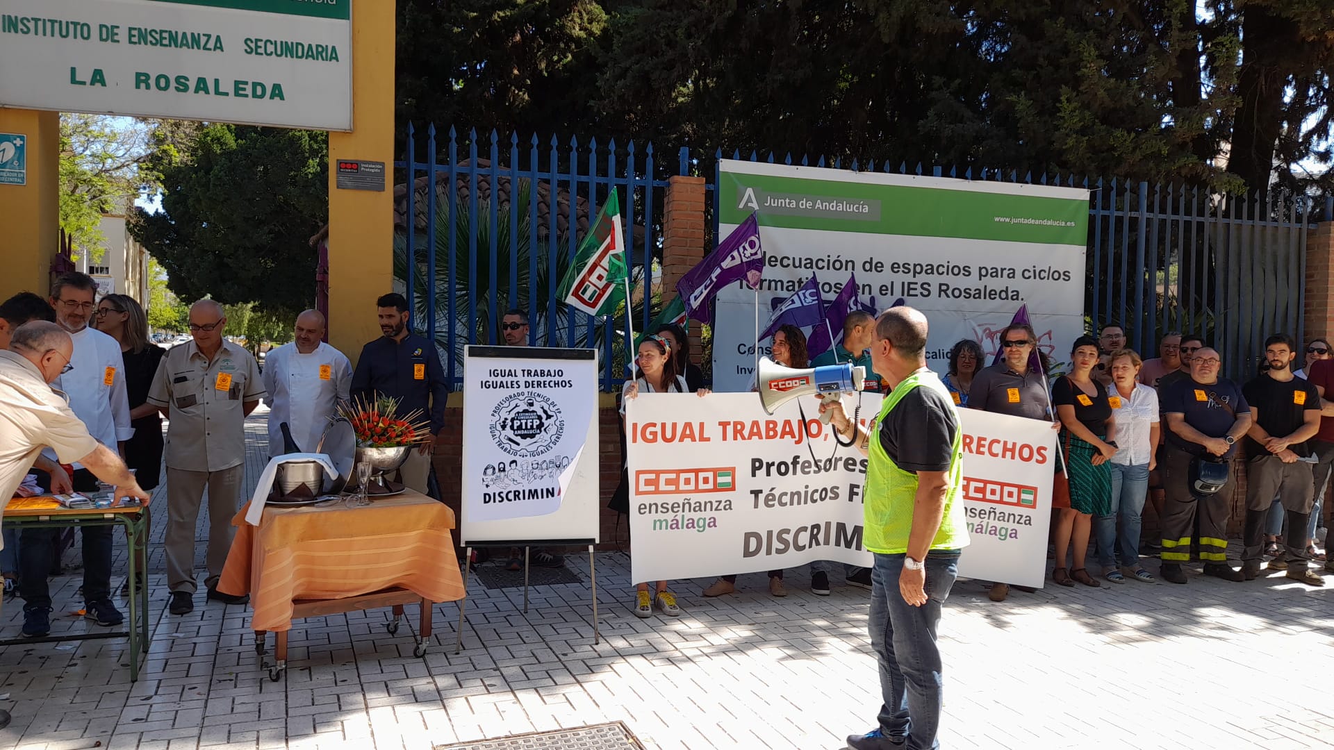 Protesta reivindicativa el pasado 14 de junio en Málaga de los profesores de FP afectados por la promoción profesional