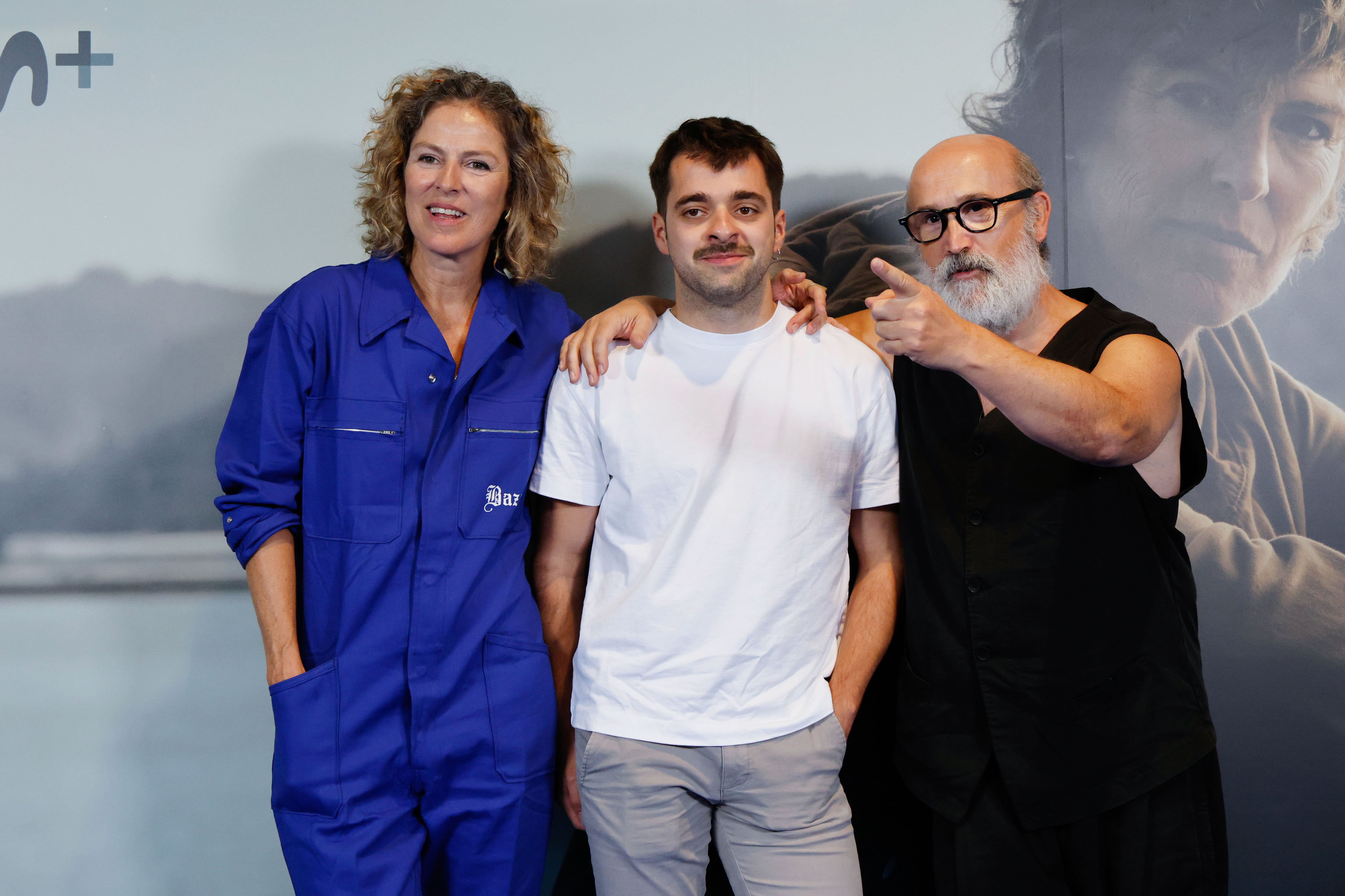 Los actores Javier Cámara, Darío Loureiro y Mónica López, durante la presentación de la tercera y última temporada de la serie. EFE/ Kiko Delgado.