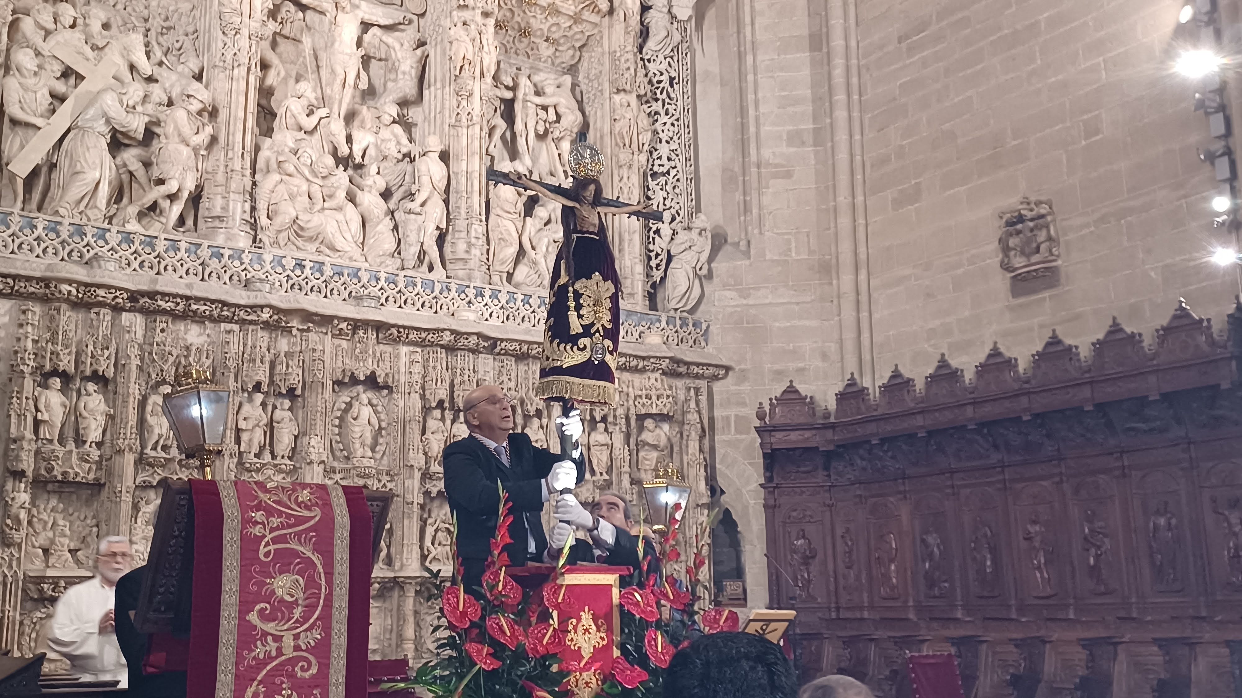 Festividad del Santo Cristo de los Milagros del año pasado en la Catedral de Huesca