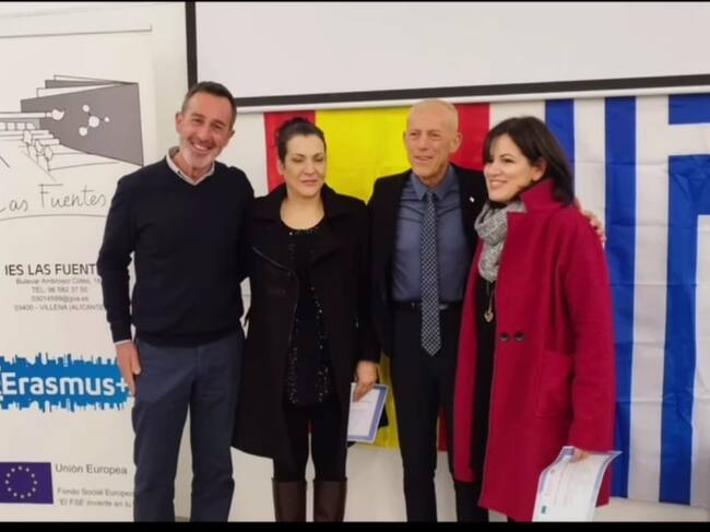 La dirección del Instituto con el Cónsul de Grecia