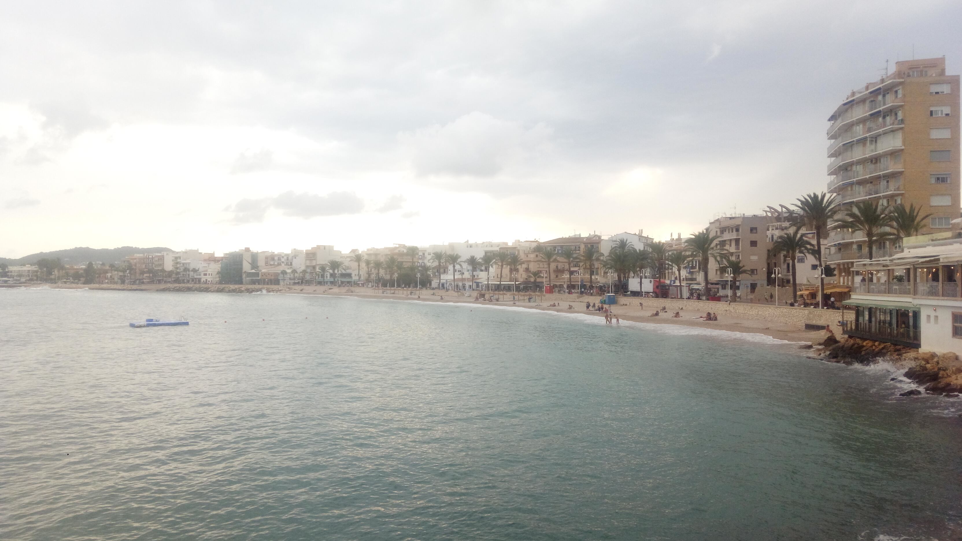 Playa de la Grava en Xàbia.