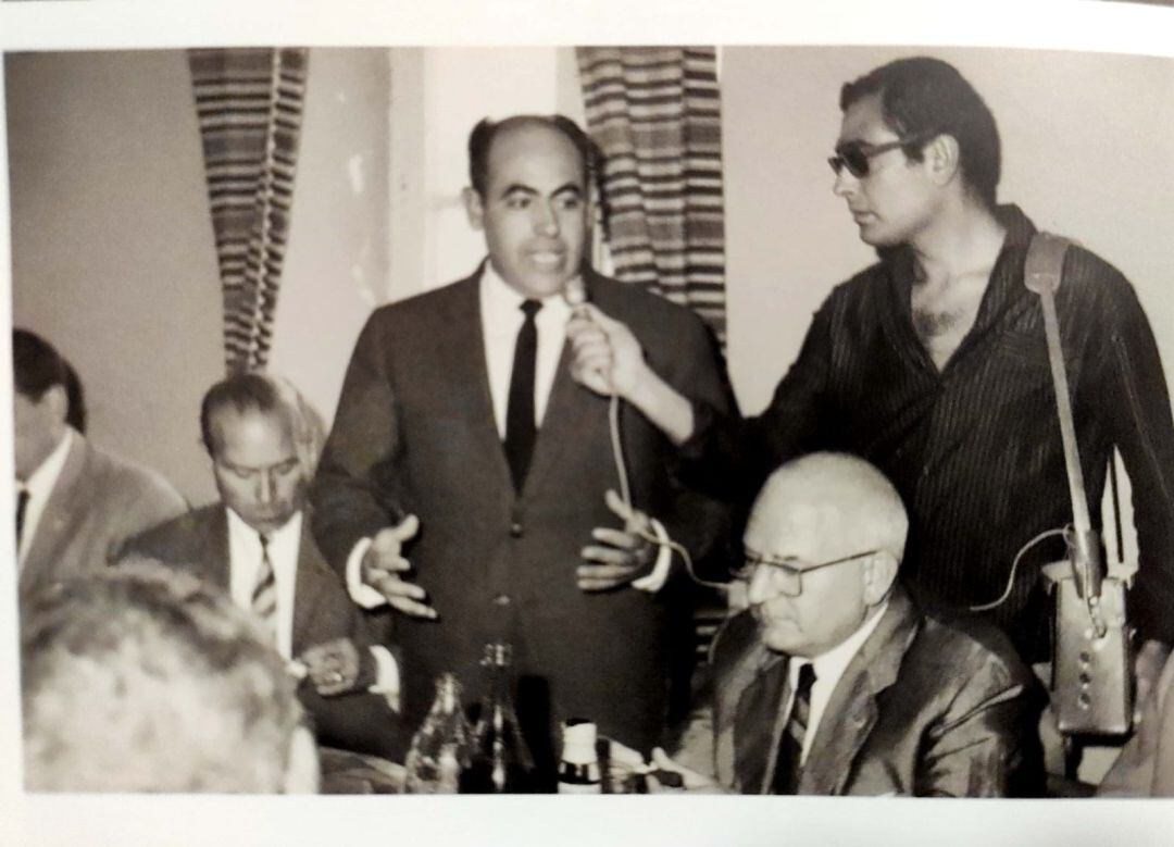 Lorenzo Rubio entrevistando a Perez Aura