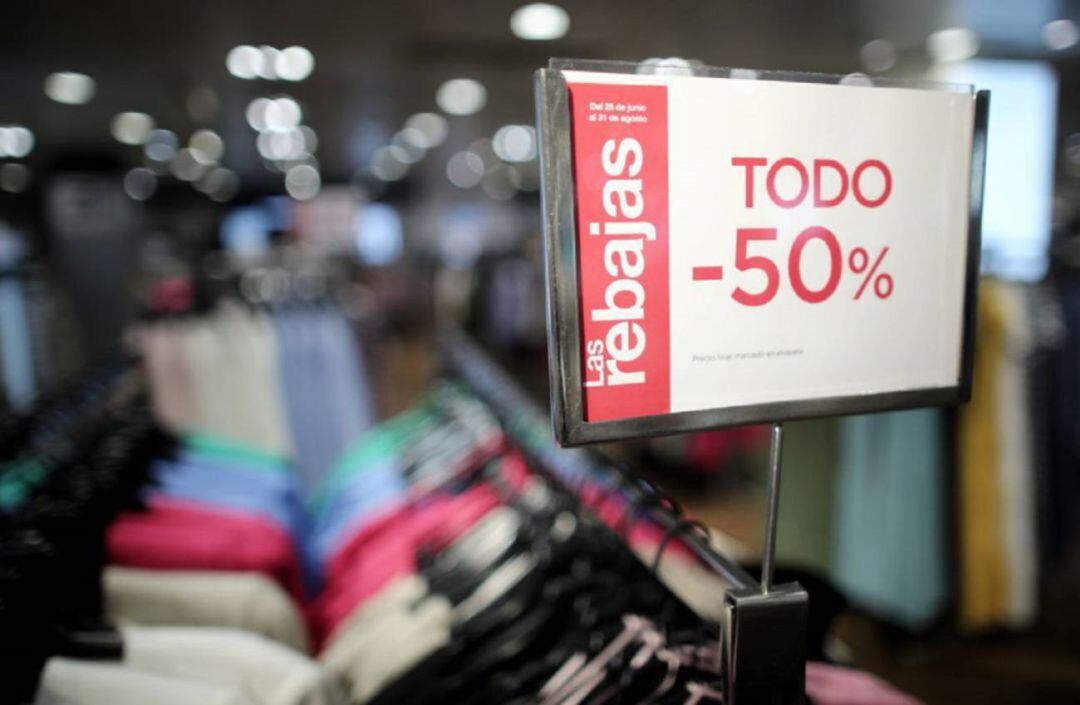 Se inicia el período de rebajas en los comercios de Alicante