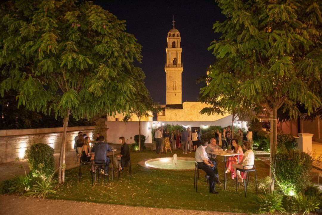 Interior de la bodega jerezana