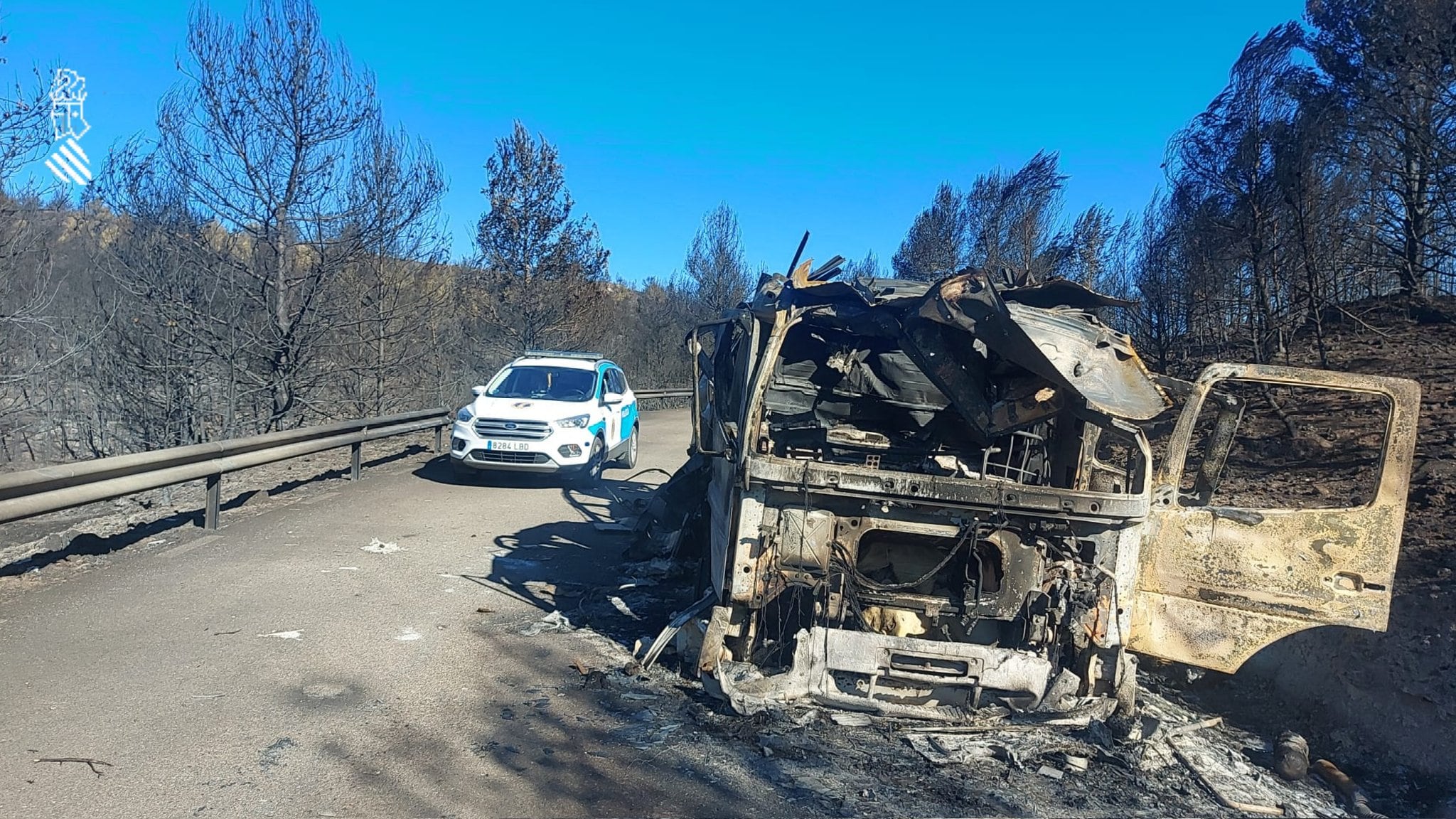 Vehículo quemado por el incendio de Vall d&#039;Ebo