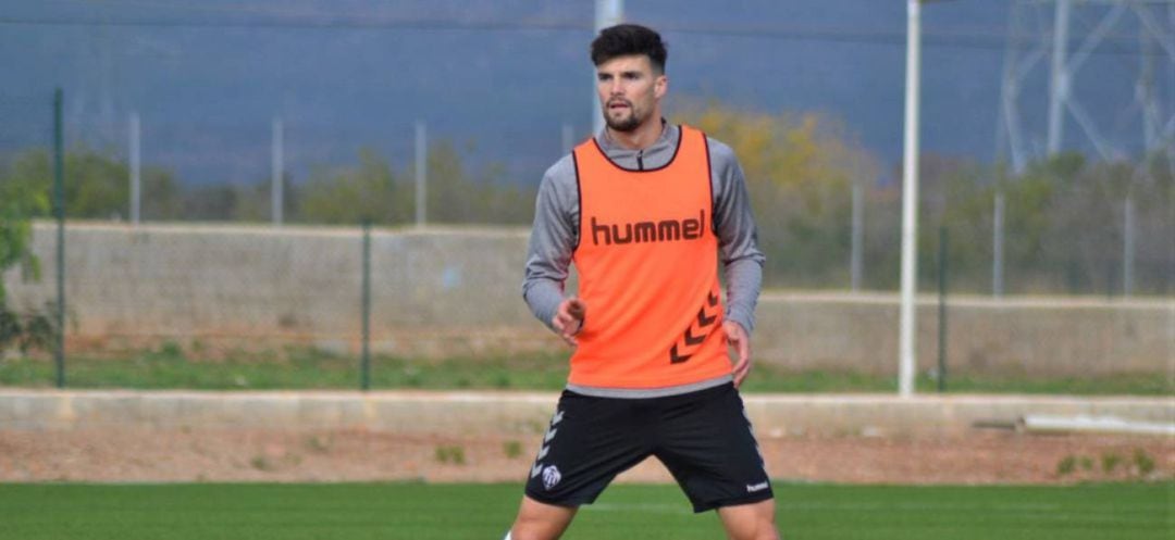 Satrústegui entrena con el C.D.Castellón