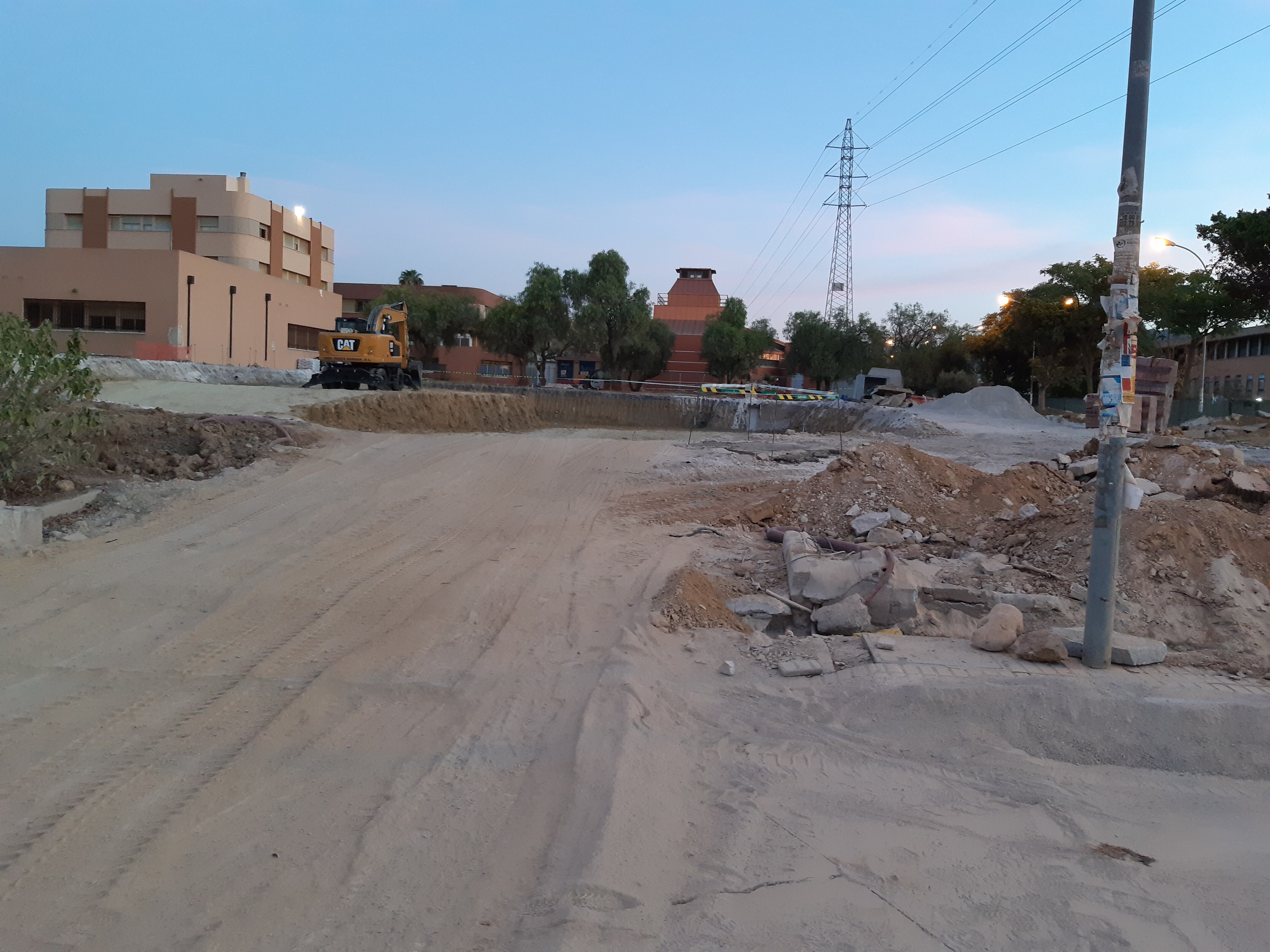 Comienza la rehabilitación de la facultad de Filosofía y Letras