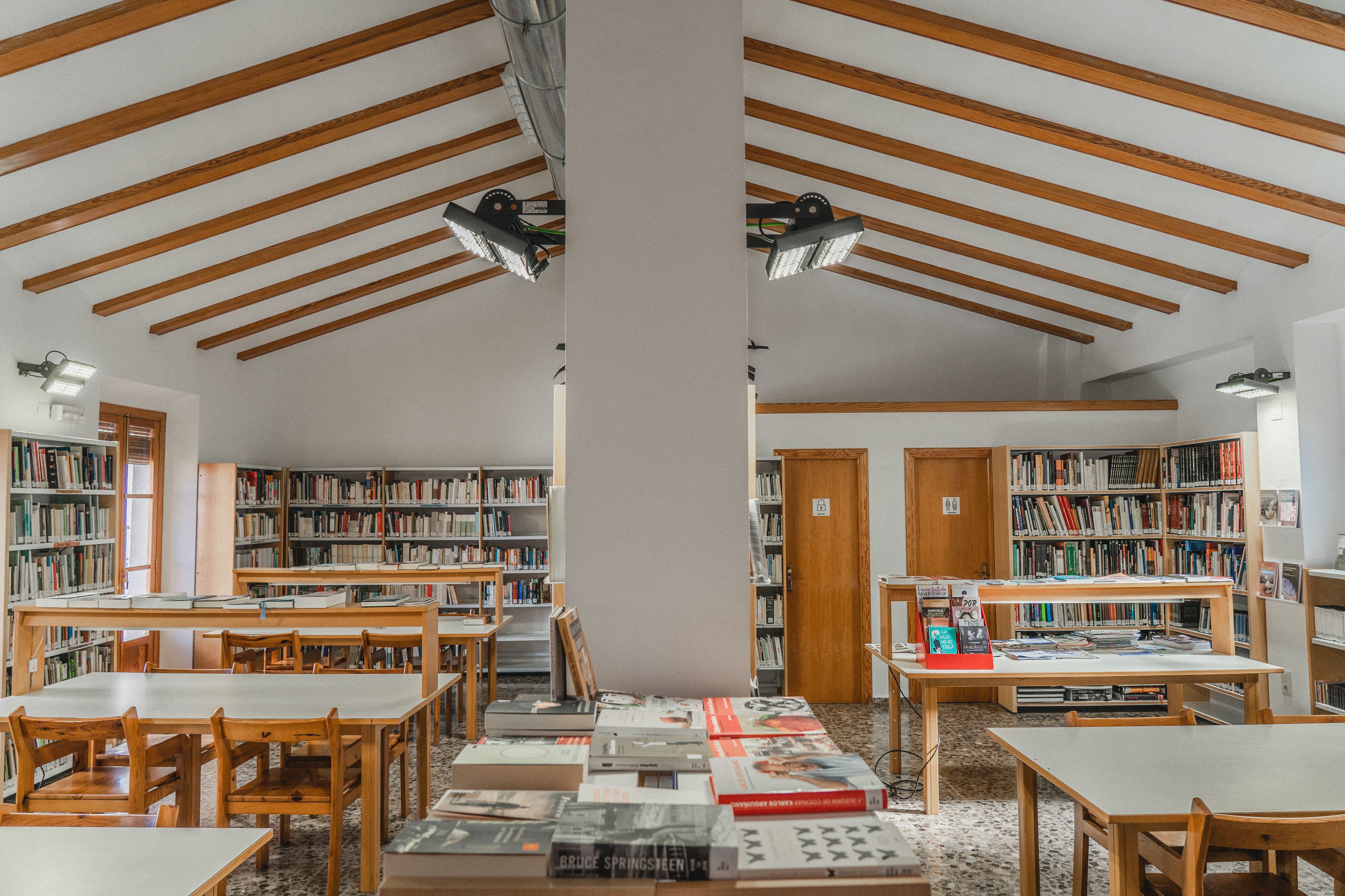 Nueva biblioteca en el Museu de la Cassoleria de Potries.