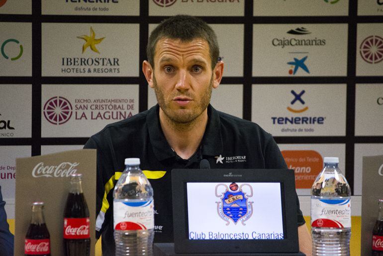 El alero Levi Rost anunció su marcha del Iberostar Tenerife