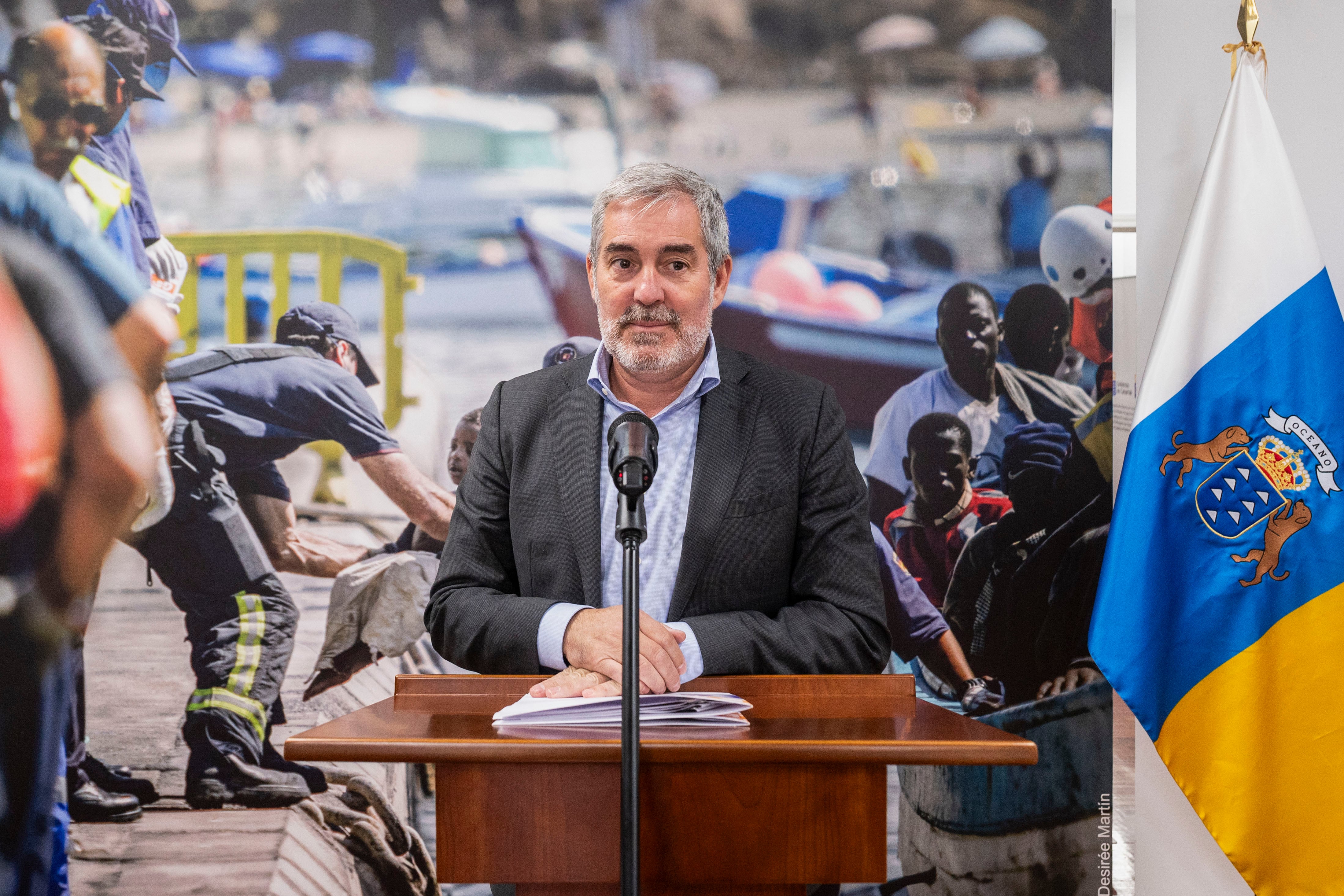 El presidente de Canarias, Fernando Clavijo, comparece en rueda de prensa para informar sobre la situación migratoria en la isla.