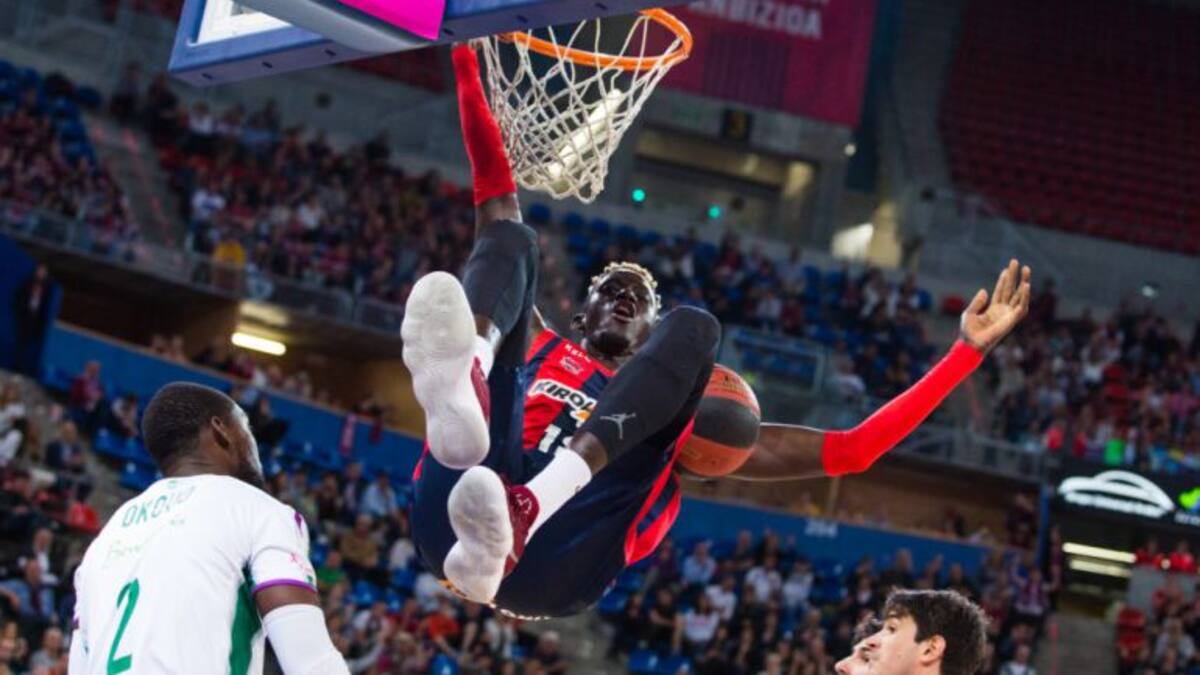 Kirolbet Baskonia busca finiquitar la serie por la vía rápida en el Martín Carpena