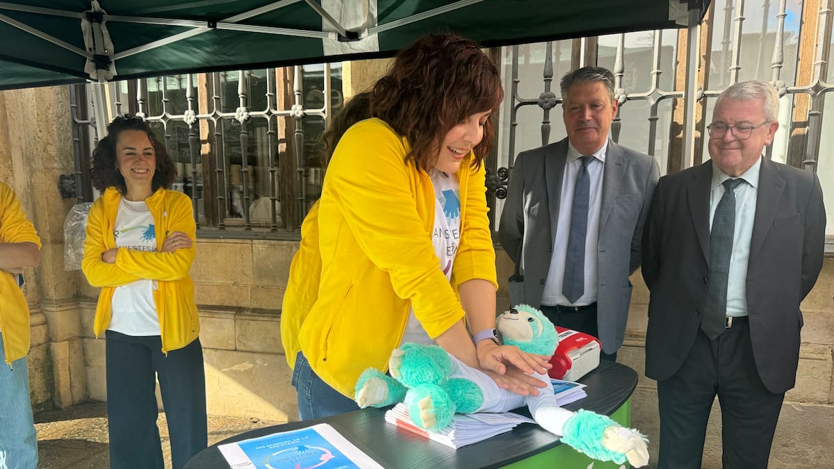 Solo el 30% de los infartos que se producen en la calle reciben maniobras de primeros auxilios