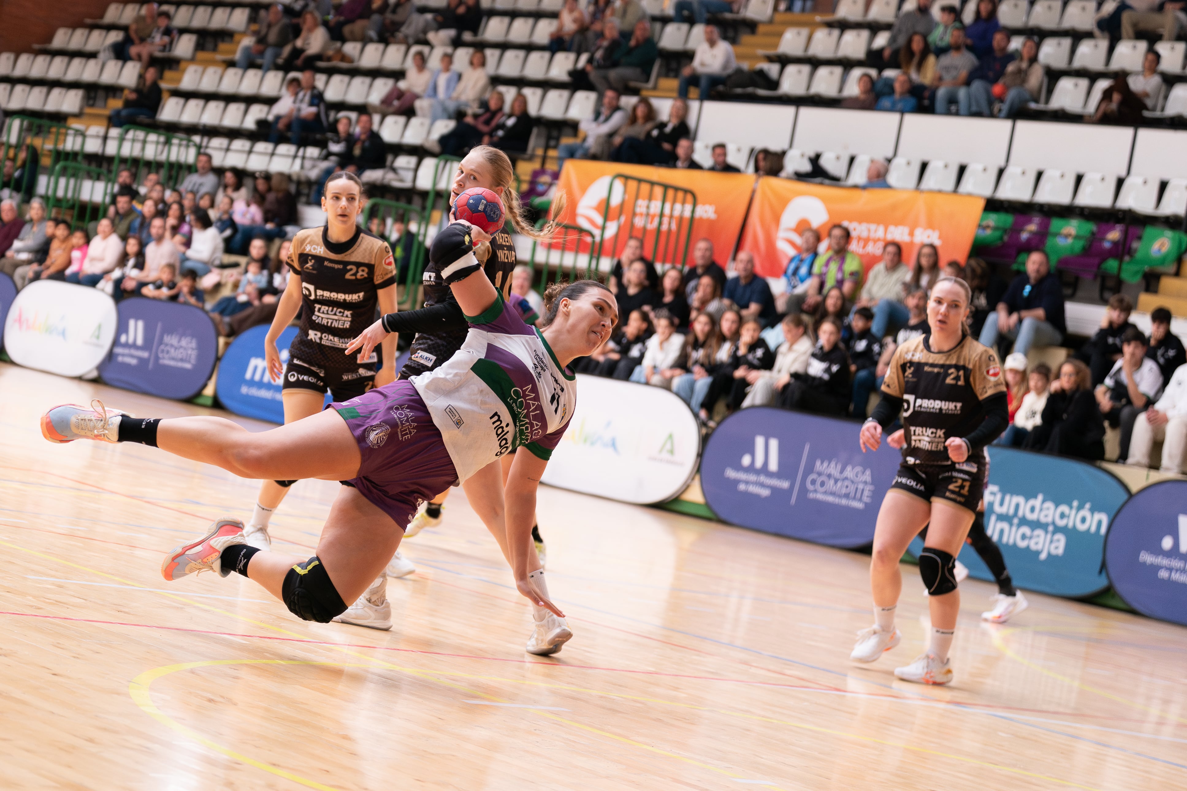 La jugadora portugues Rita Campos, baja la próxima temporada en el Costa del Sol