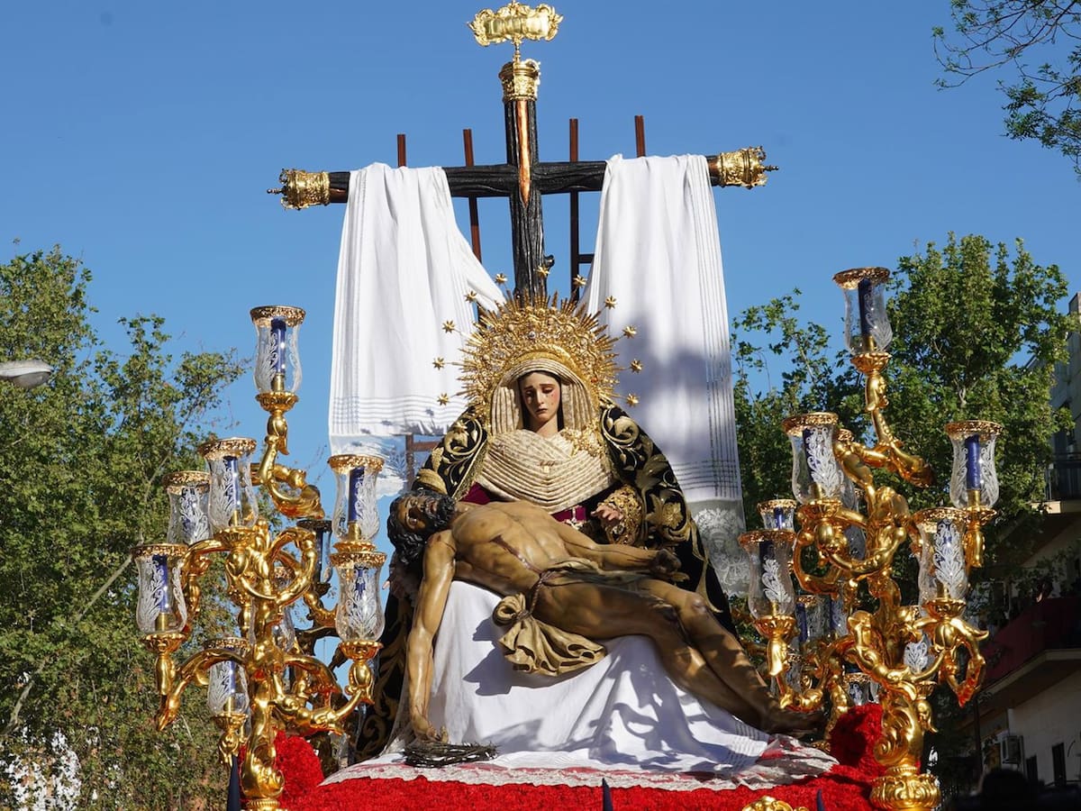 El Miércoles Santo vuelve a cambiar el orden con El Buen Fin segunda y cerrando las Siete Palabras