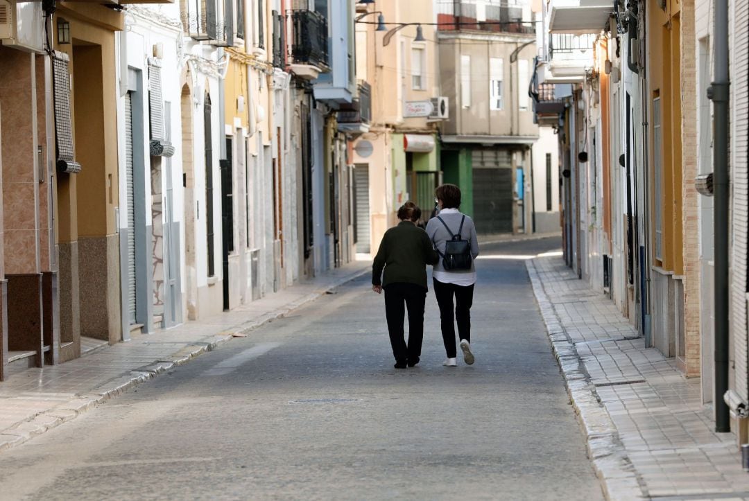 La UPV y otras cuatro universidades públicas analizan el impacto de la covid-19 en el sistema público de servicios