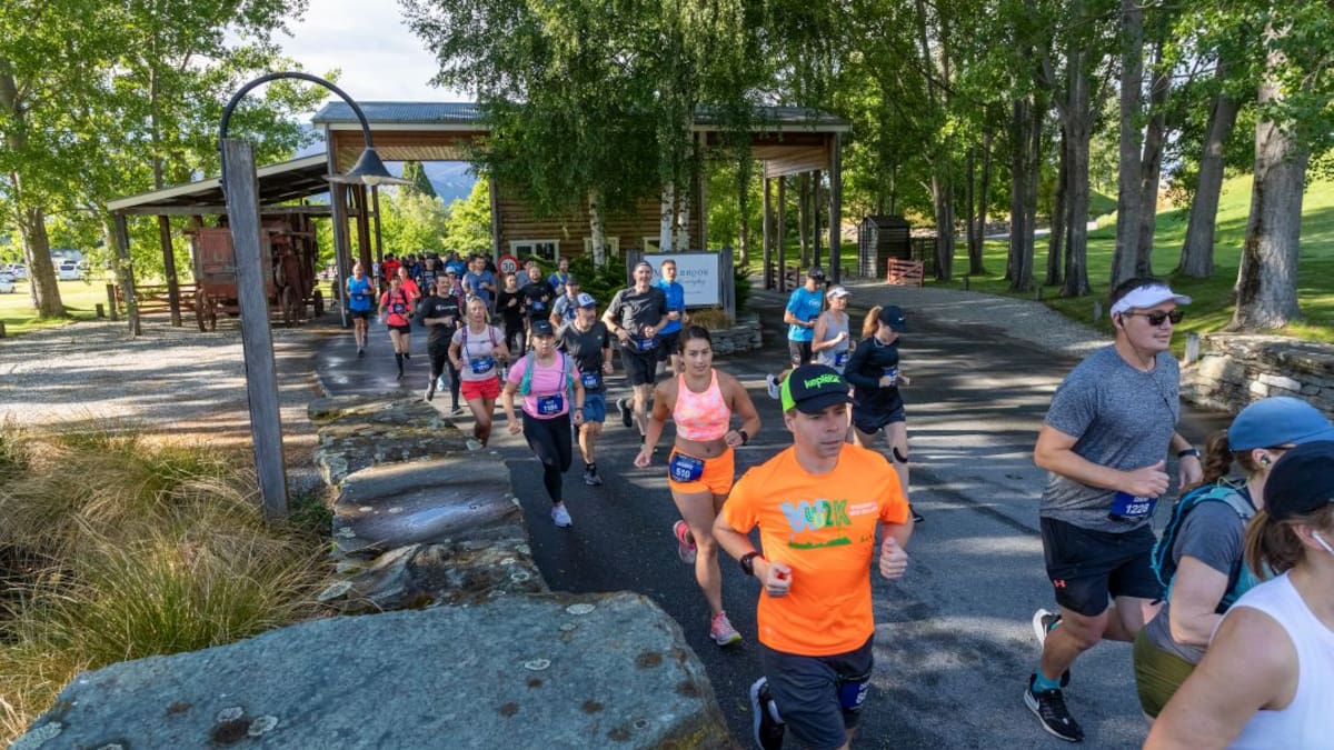 El 'sandedrín de la zapatilla' de Alicante Corre