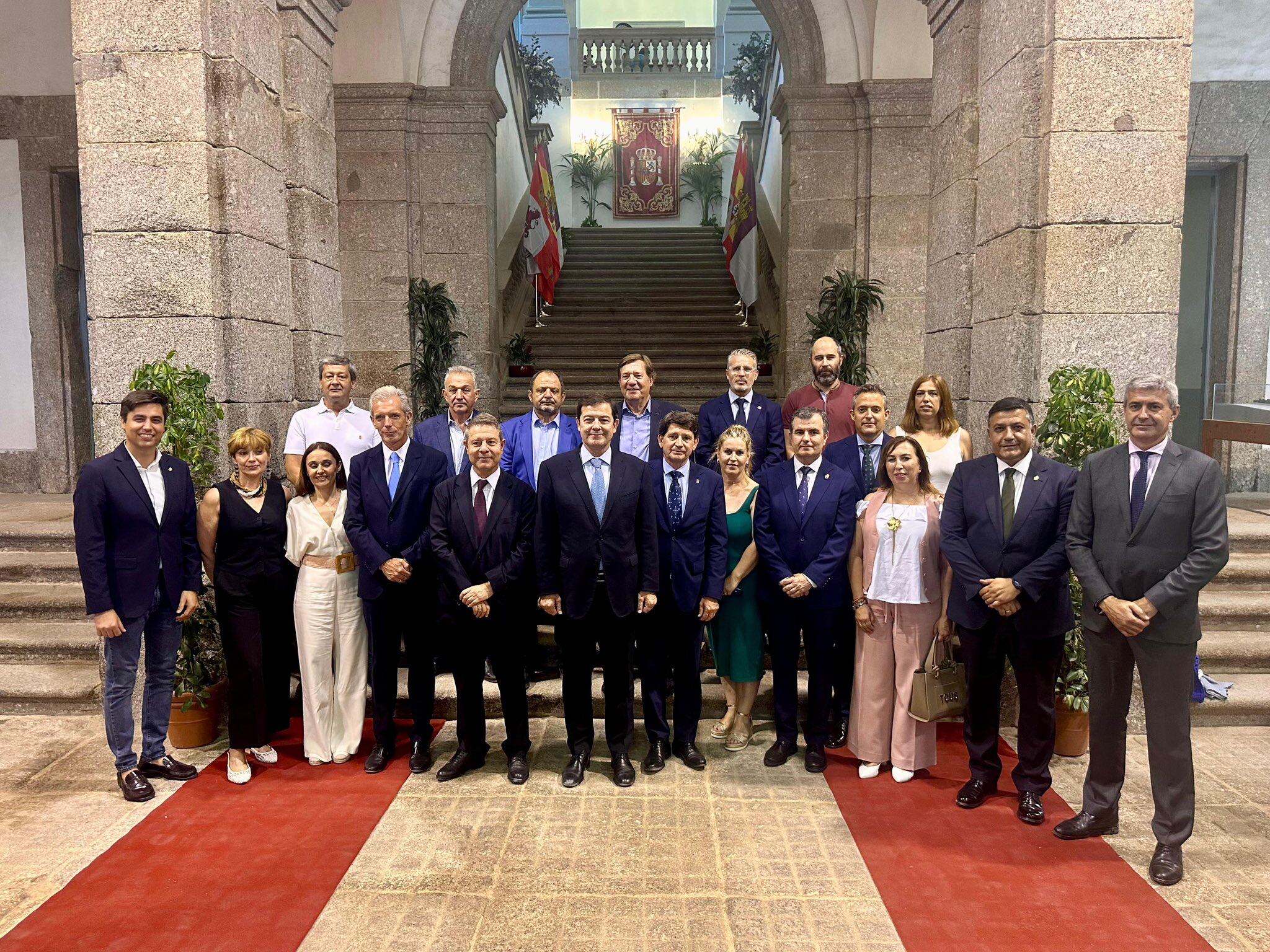 Firma convenio sanitario Castilla y León con Castilla-La Mancha