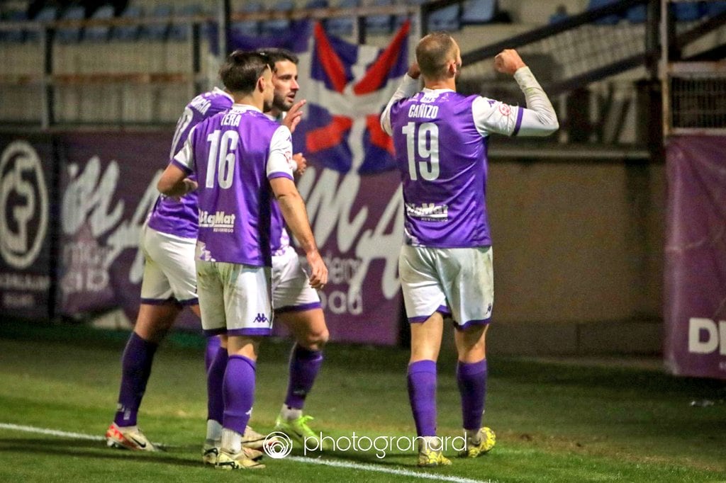 Jornada 16, 2RFEF Grupo V. CD Guadalajara-CD Móstoles (Campo Pedro Escartín). Foto: Photogronard